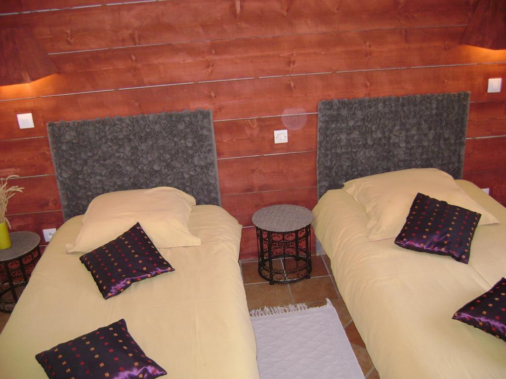 Les Chandelles Bed & Breakfast Villiers-le-Morhier Pokój zdjęcie